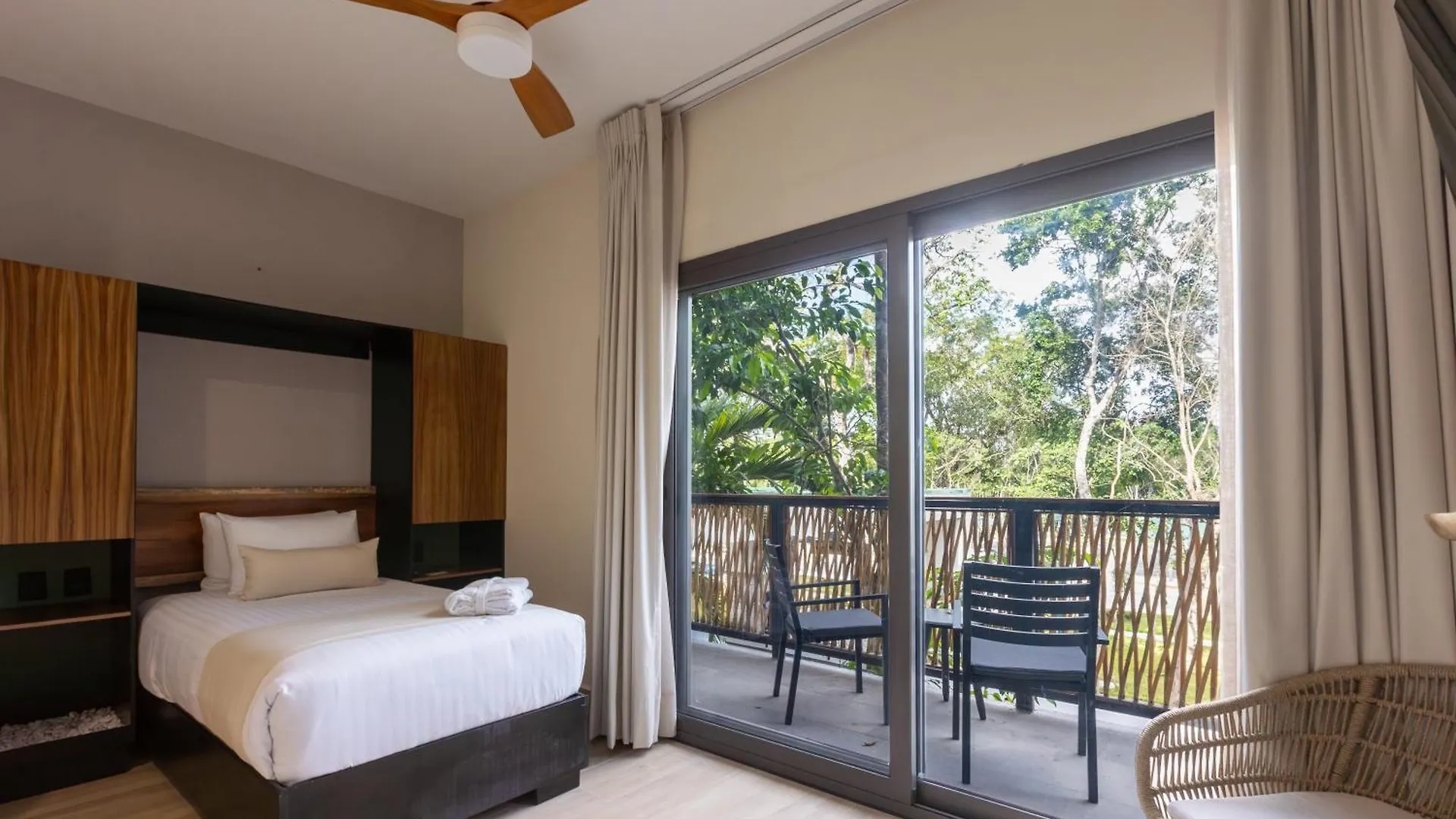 Hotel Mundo Maya Tulum Aeropuerto